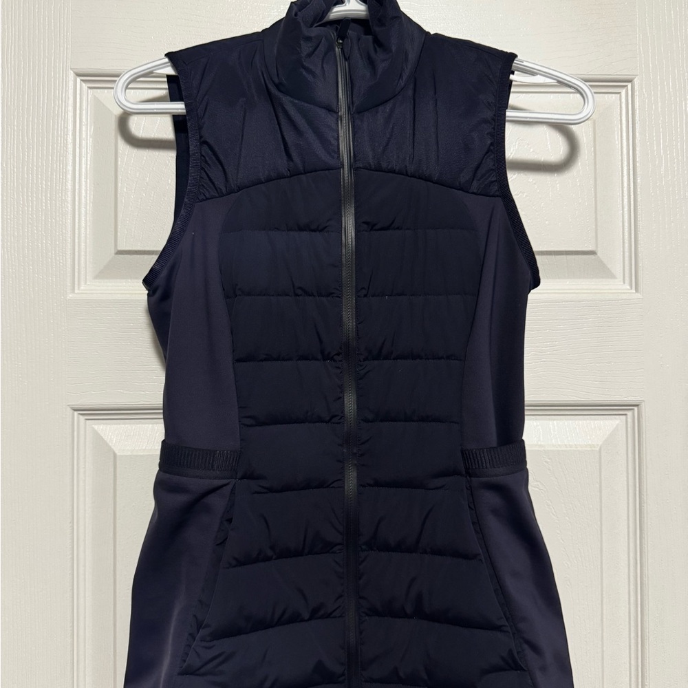Lululemon Athletica Navy Puffer Vest